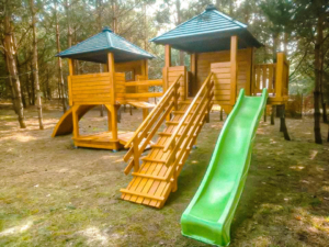 Plac zabaw P27